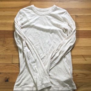 Classic GAP long sleeve tee